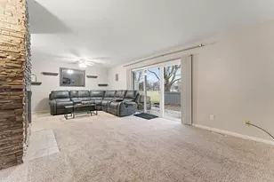 2610 Knollwood Dr, Crown Point, IN 46307 - Photo 8