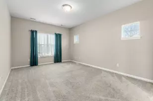 6273 Glenbrook Ave, Portage, IN 46368 - Photo 12