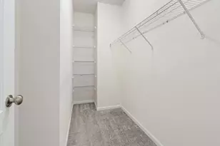 6273 Glenbrook Ave, Portage, IN 46368 - Photo 10