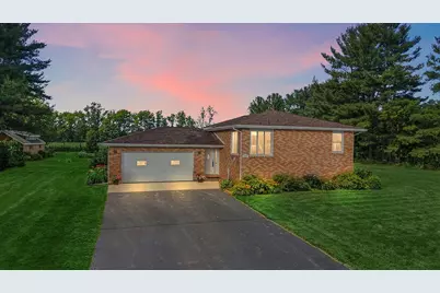 296 S 150 E, Valparaiso, IN 46383 - Photo 1