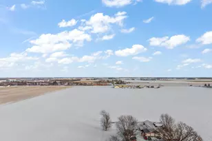 296 S 150 E, Valparaiso, IN 46383 - Photo 30