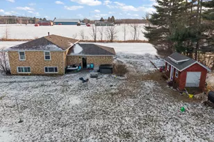 296 S 150 E, Valparaiso, IN 46383 - Photo 26