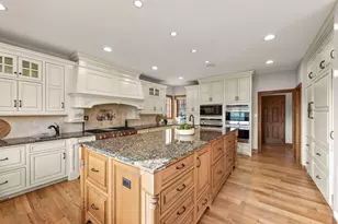 8955 Hillside Dr, Saint John, IN 46373 - Photo 14