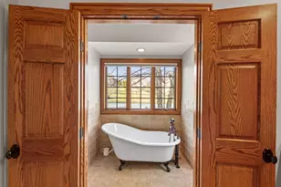 8955 Hillside Dr, Saint John, IN 46373 - Photo 24