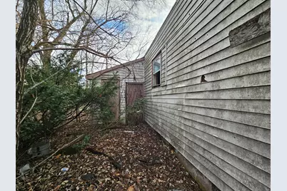 1695 W 10th Avenue, Gary, IN 46404 - Photo 4