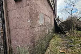 1695 W 10th Ave, Gary, IN 46404 - Photo 2