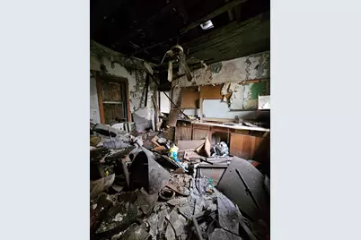 1695 W 10th Avenue, Gary, IN 46404 - Photo 12