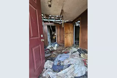 2443 Delaware, Gary, IN 46407 - Photo 4