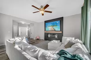 301 Hatch Lake Pkwy, Valparaiso, IN 46385 - Photo 6