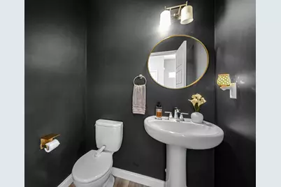 301 Hatch Lake Pkwy, Valparaiso, IN 46385 - Photo 12