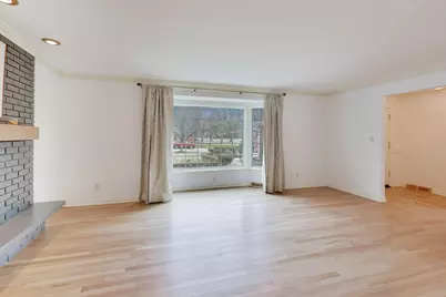 8800 Baring Avenue, Munster, IN 46321 - Photo 8