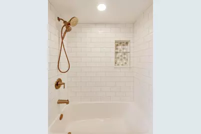 8800 Baring Avenue, Munster, IN 46321 - Photo 22