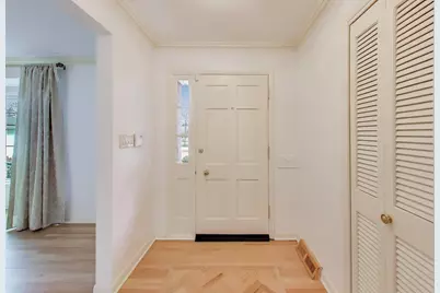 8800 Baring Avenue, Munster, IN 46321 - Photo 4