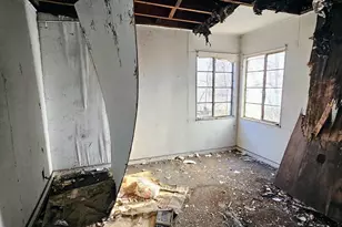 2208 Nichols Pl, Gary, IN 46407 - Photo 6