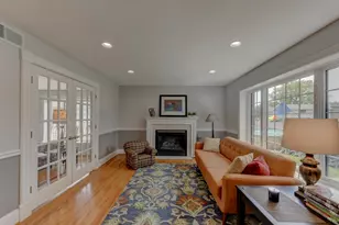 9814 Rose Ln, Munster, IN 46321 - Photo 18