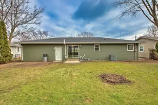 208 Greenwood Dr, La Porte, IN 46350 - Photo 36