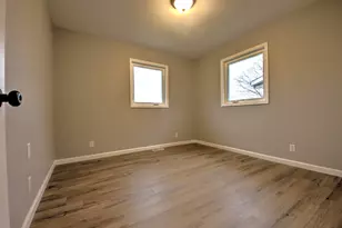 208 Greenwood Dr, La Porte, IN 46350 - Photo 20