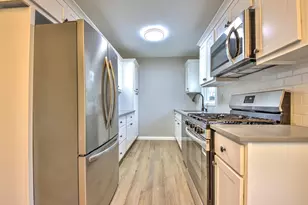 208 Greenwood Dr, La Porte, IN 46350 - Photo 8