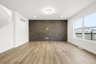 7453 E 120th Ave, Crown Point, IN 46307 - Photo 16