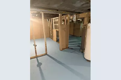 4633 W 11th Avenue, Gary, IN 46406 - Photo 10