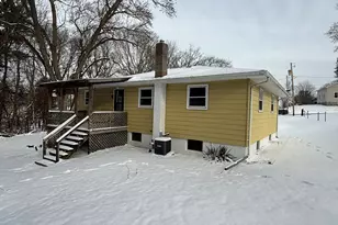 205 N Cherry St, New Carlisle, IN 46552 - Photo 10