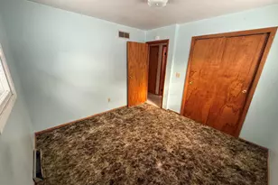 205 N Cherry St, New Carlisle, IN 46552 - Photo 4