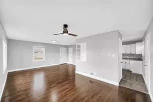 699 State St, Gary, IN 46403 - Photo 4