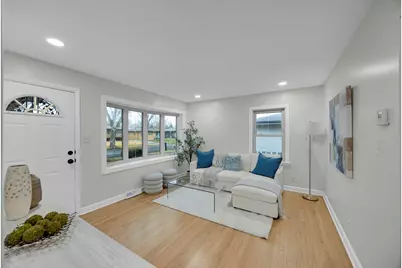 936 E 52nd Avenue, Gary, IN 46410 - Photo 2