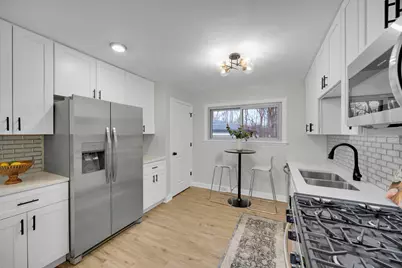 936 E 52nd Avenue, Gary, IN 46410 - Photo 10