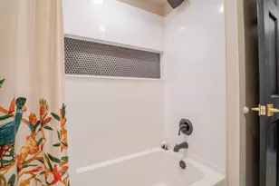 1324 Vivian Ln, Munster, IN 46321 - Photo 36