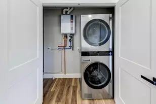 737 Center St, Crown Point, IN 46307 - Photo 16