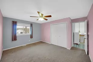 901 Robin Ct, Dyer, IN 46311 - Photo 12