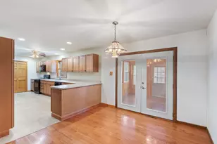 4272 N Michael Pl N, Michigan City, IN 46360 - Photo 20