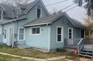 302 Lafayette St, Valparaiso, IN 46383 - Photo 4