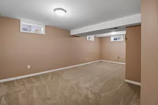 5950 Hayes Pl, Merrillville, IN 46410 - Photo 14