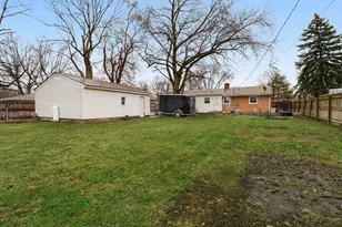 5950 Hayes Pl, Merrillville, IN 46410 - Photo 18