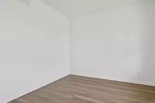 444 Fry St, Hebron, IN 46341 - Photo 8