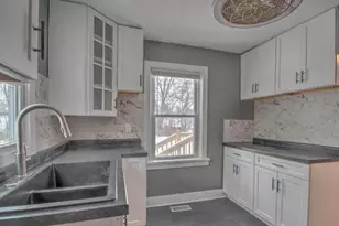 6568 Miller Ave, Gary, IN 46403 - Photo 4