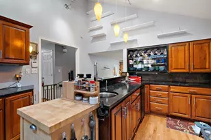 733 S Indiana Ave, Griffith, IN 46319 - Photo 14