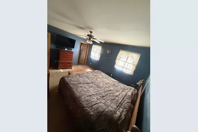 2639 E 9th Place, Hobart, IN 46342 - Photo 8