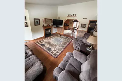 2639 E 9th Place, Hobart, IN 46342 - Photo 4