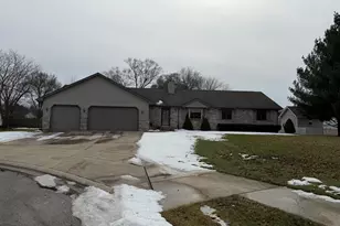 2639 E 9th Pl, Hobart, IN 46342 - Photo 1