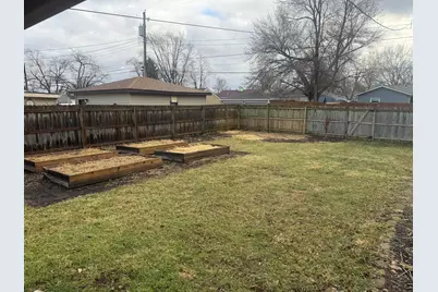 1337 W Cleveland Avenue, Hobart, IN 46342 - Photo 18