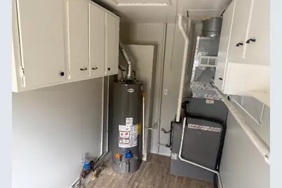 1337 W Cleveland Avenue, Hobart, IN 46342 - Photo 14