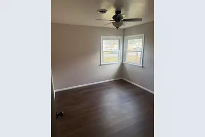 1337 W Cleveland Avenue, Hobart, IN 46342 - Photo 10