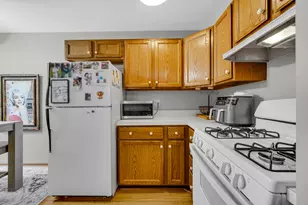 234 Keilman St, Dyer, IN 46311 - Photo 8