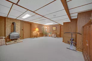 130 Wheatridge Rd, Valparaiso, IN 46385 - Photo 32