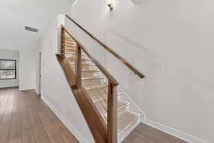 347 Sawgrass Dr, Crown Point, IN 46307 - Photo 12