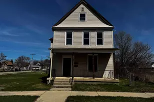 906 Ohio St, Michigan City, IN 46360 - Photo 1