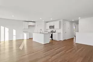 4199 Viceroy St, Valparaiso, IN 46385 - Photo 6